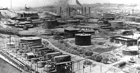 A Standard Oil e empresas controladas respondem por cerca de 90% das refinarias de petróleo norte-americanas. 