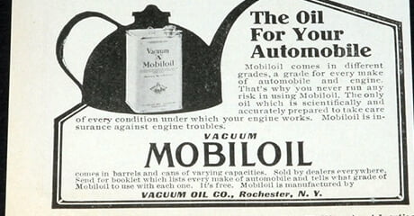 A Vacuum cria Mobilgas, produto nunca vendido no Brasil, e comercializa óleos lubrificantes na Inglaterra com o nome “Mobiloil”, inspirado na palavra latina “mobilis” (capaz de ser movido), em alusão aos novos veículos automotores.