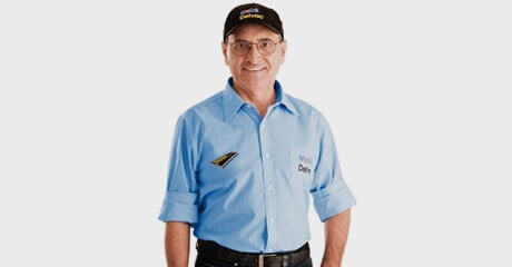 Parceria da Mobil com o jornalista e publicitário Pedro Trucão. Trucão começou a atuar na televisão em 1991, no Programa Roda Brasil da Rede Record. Desde então, ficou consagrado como repórter em vários programas de rádio e TV relacionados a estradas e “estradeiros”.